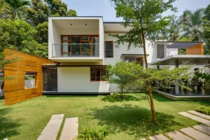 Designer Residences Combining Privacy Security and Scenic Surroundings